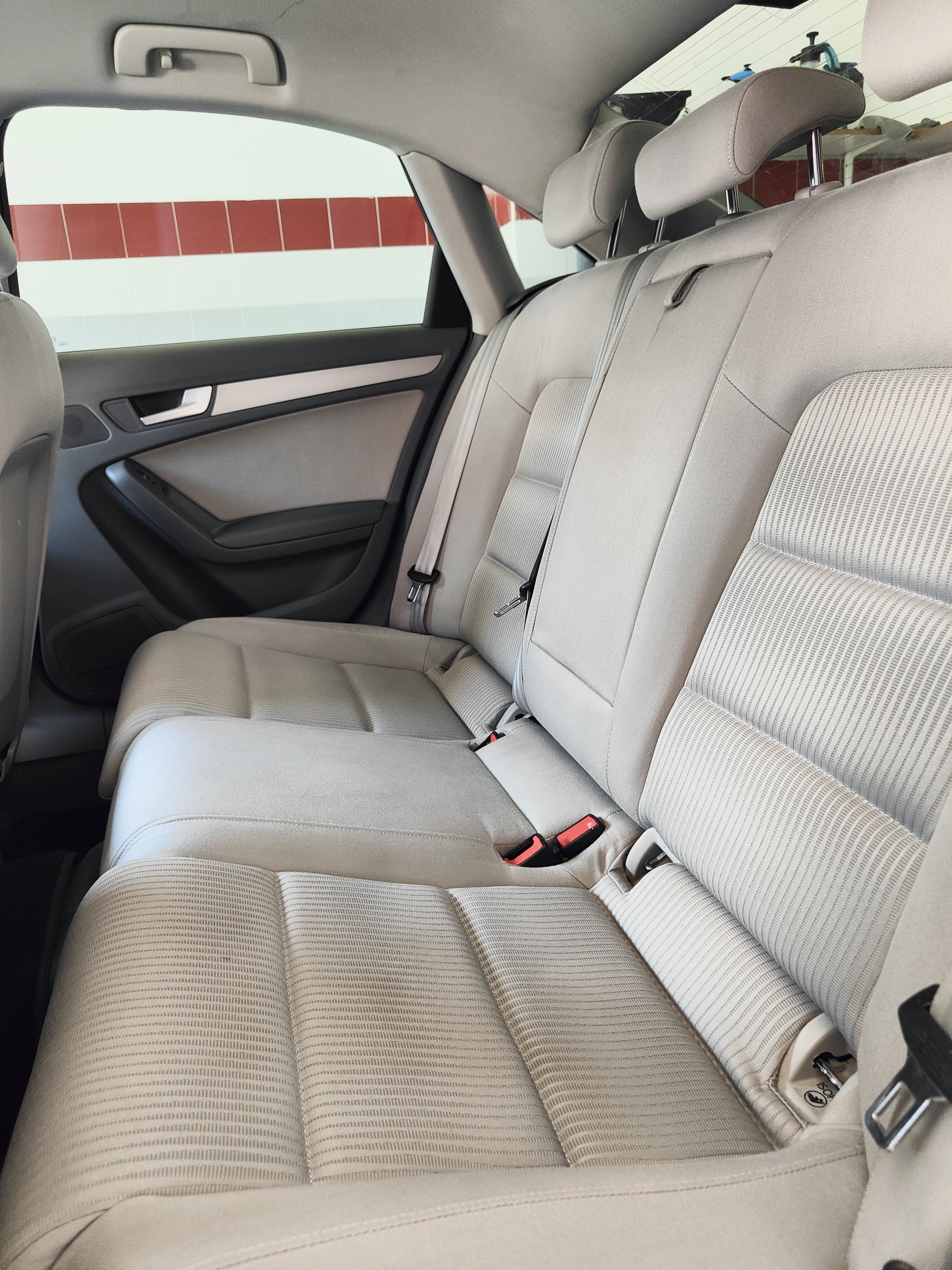 Interior sucio antes del detailing