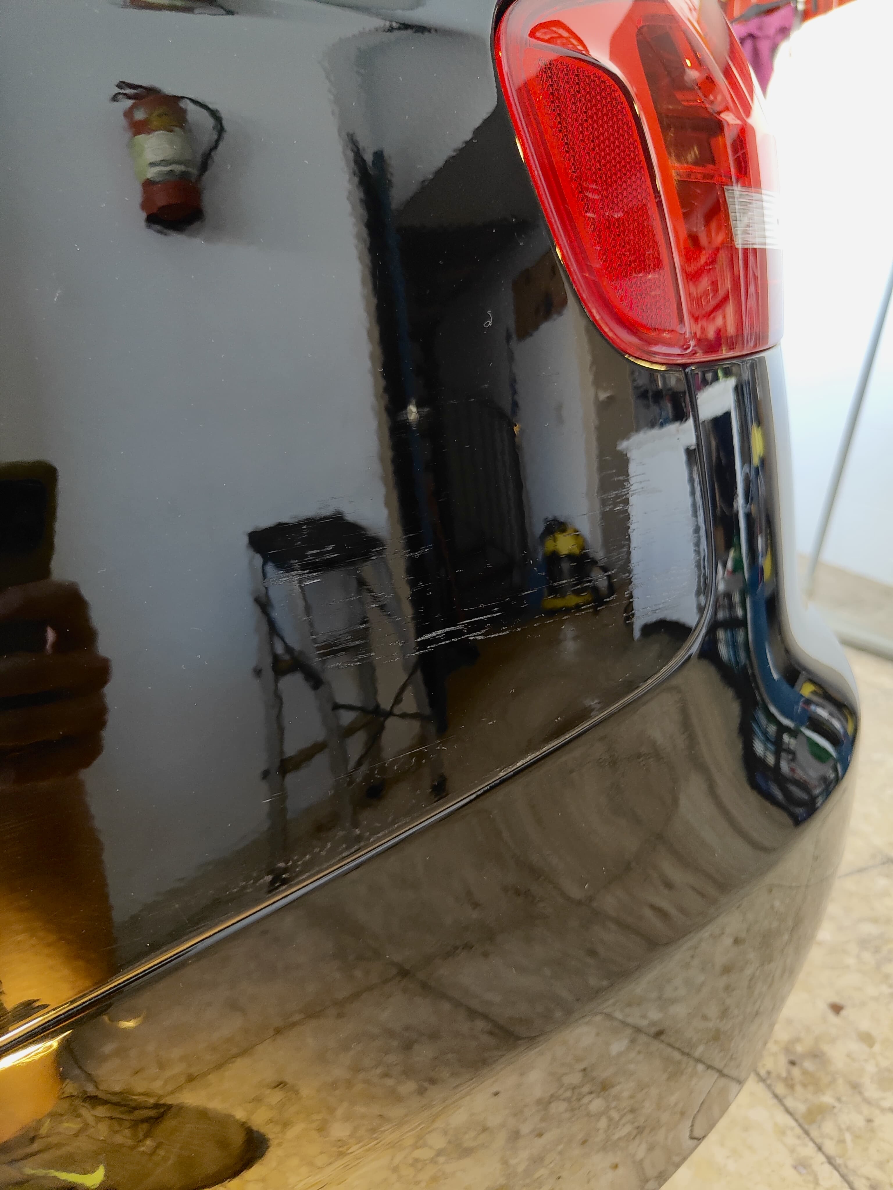 Faros claros después de restaurar